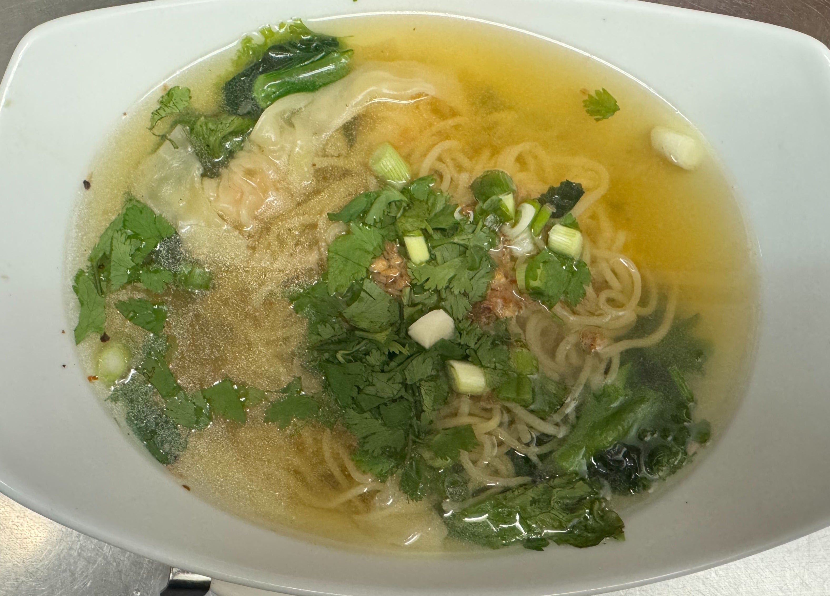 L - 8 SHRIMP WONTON NOODLE SOUP