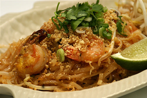 L - 14 PAD THAI BANGKOK