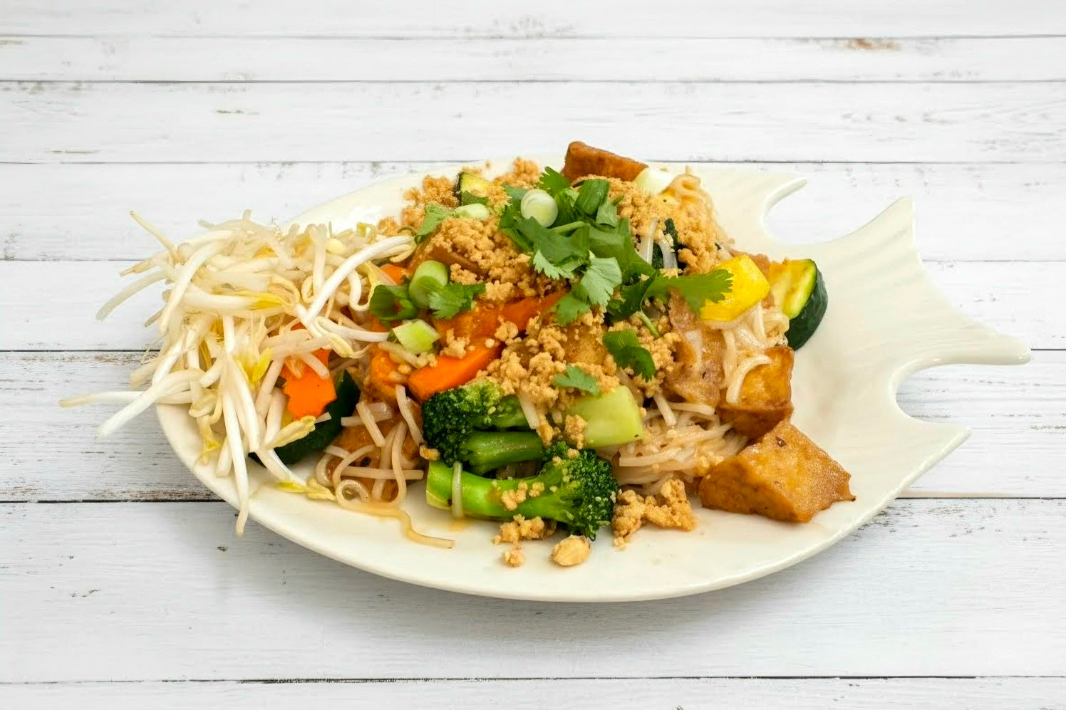 V - 11 VEGGIE PAD THAI